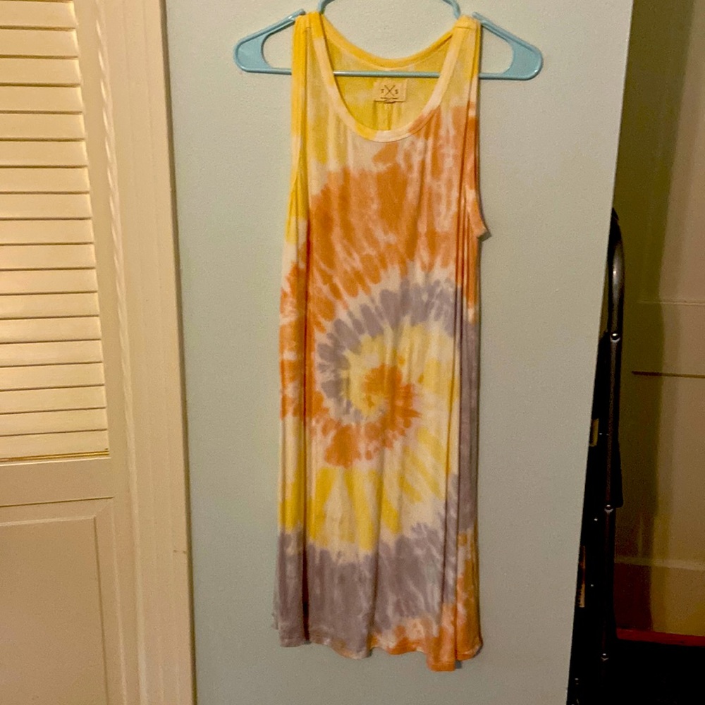 Tie dye sleeveless dress
